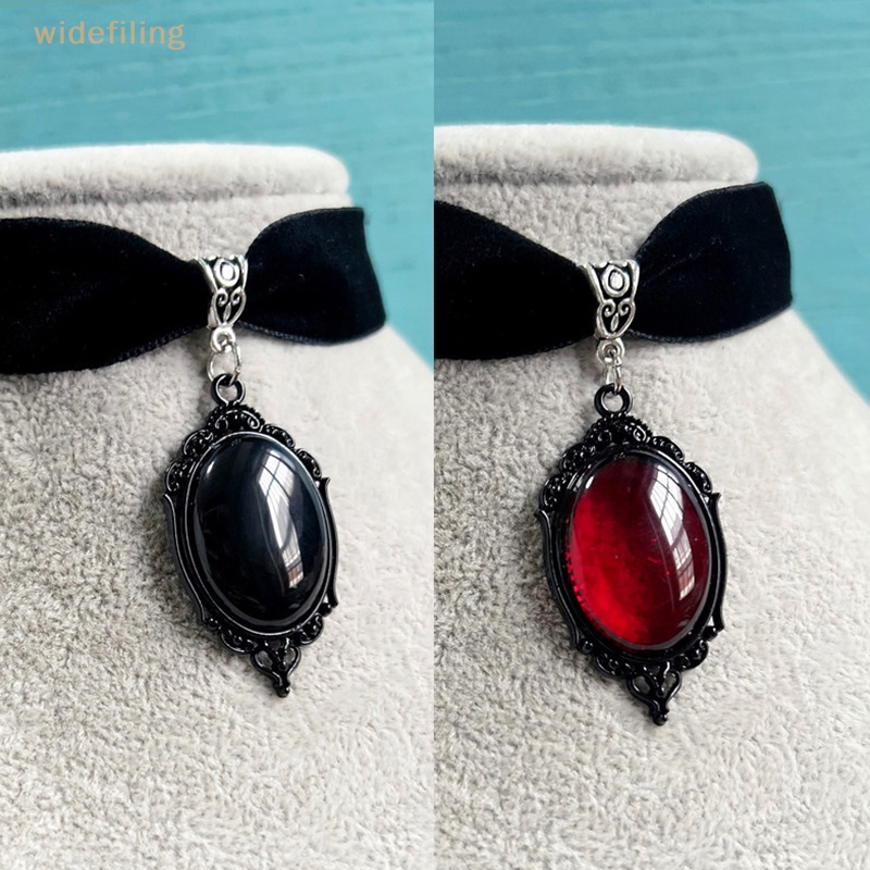 Vòng Cổ Choker Vải Nhung Gắn Mặt Hình Ma Cà Rồng Thời Trang Cho Nữ