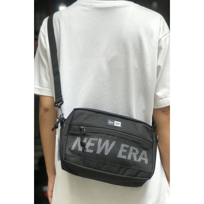 Túi đeo chéo New Era Shoulder Pouch Large chính hãng