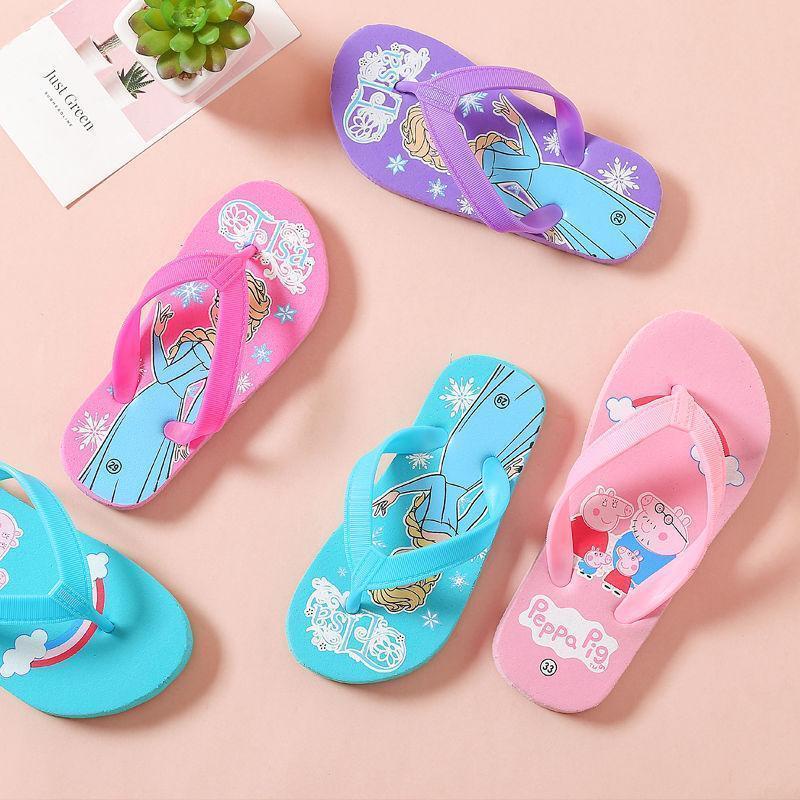 Dép Quai Ngang Đế Mềm Chống Trượt In Hoạt Hình Dễ Thương Thời Trang Mùa Hè Cho Gia Đình