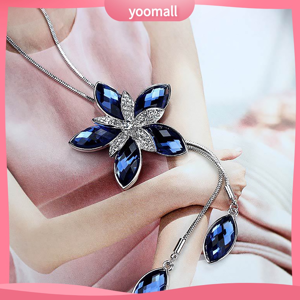 Vòng cổ Mặt Hình Cối Xay Gió Phối Tua Rua Đính Đá Nhân Tạo Thời Trang