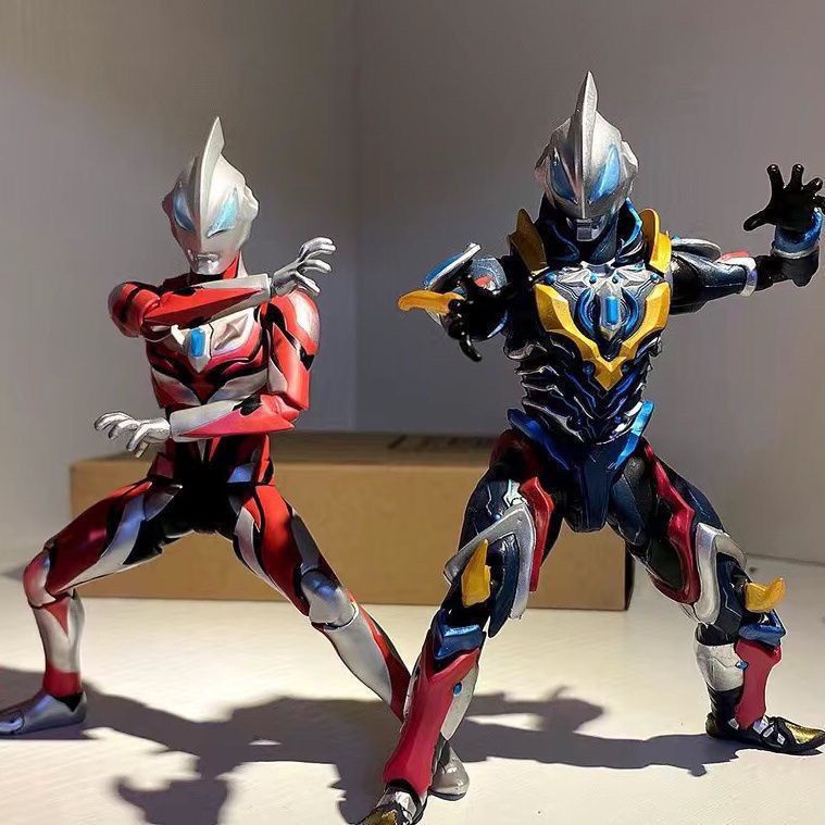 Đồ chơi Ultraman Diagselo khớp có thể di chuyển búp bê ba chiều Ultraman làm bằng tay G + D Galaxy cho trẻ sơ sinh mô hình đồ chơi trẻ em Ultraman Superman
