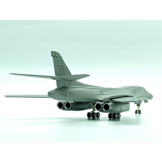 Mô hình máy bay B1B tỷ lệ 1/200