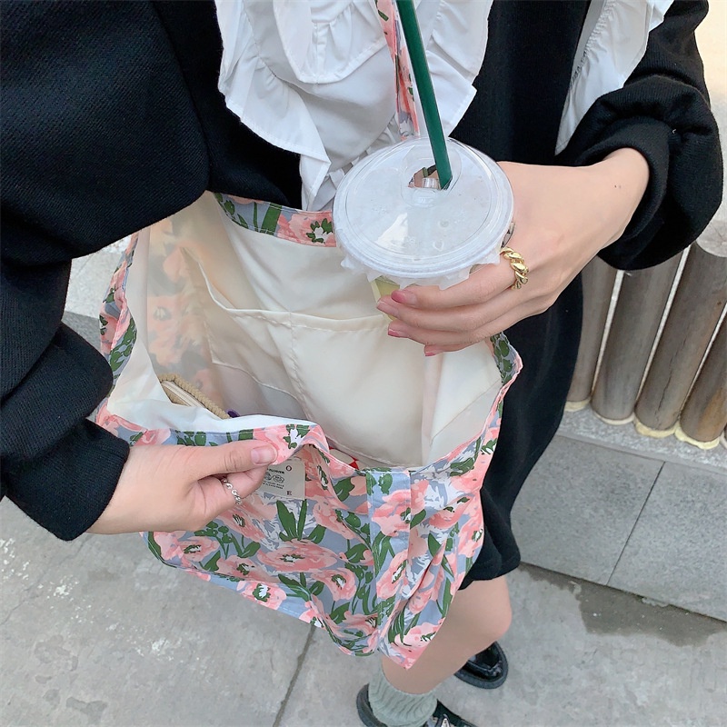 Túi Tote Đeo Vai Vải Canvas Họa Tiết Hoa Phong Cách Phương Tây Thời Trang Mới 26101