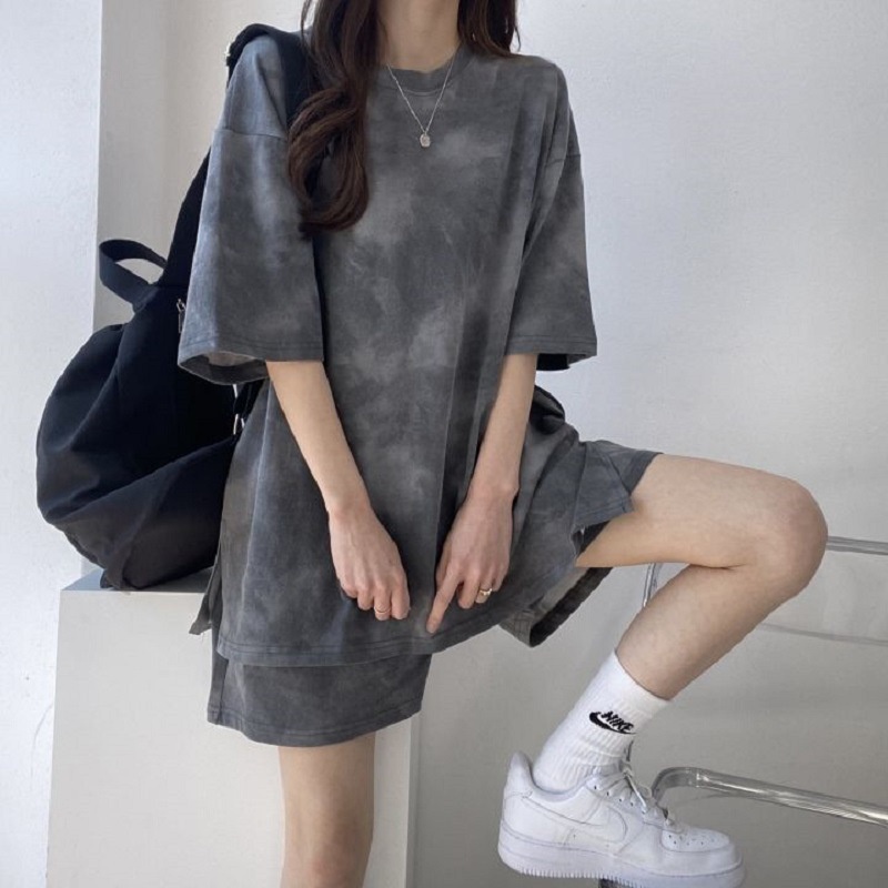 Bộ Đồ Thể Thao Ngắn Tay Dáng Rộng Giản Dị Dành Cho Nữ