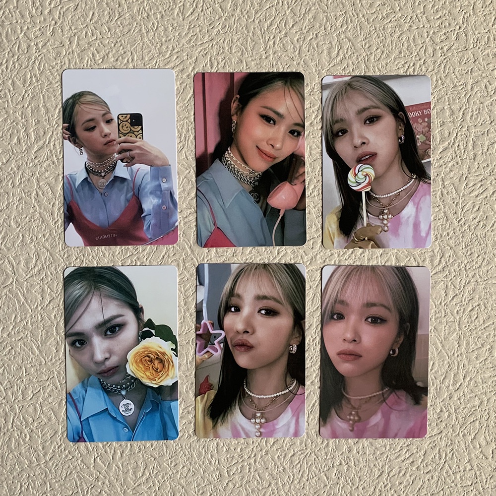 Album Ảnh Thẻ Bài IN Chữ ITZY NEW Album CRAZY IN LOVE Ngẫu Nhiên