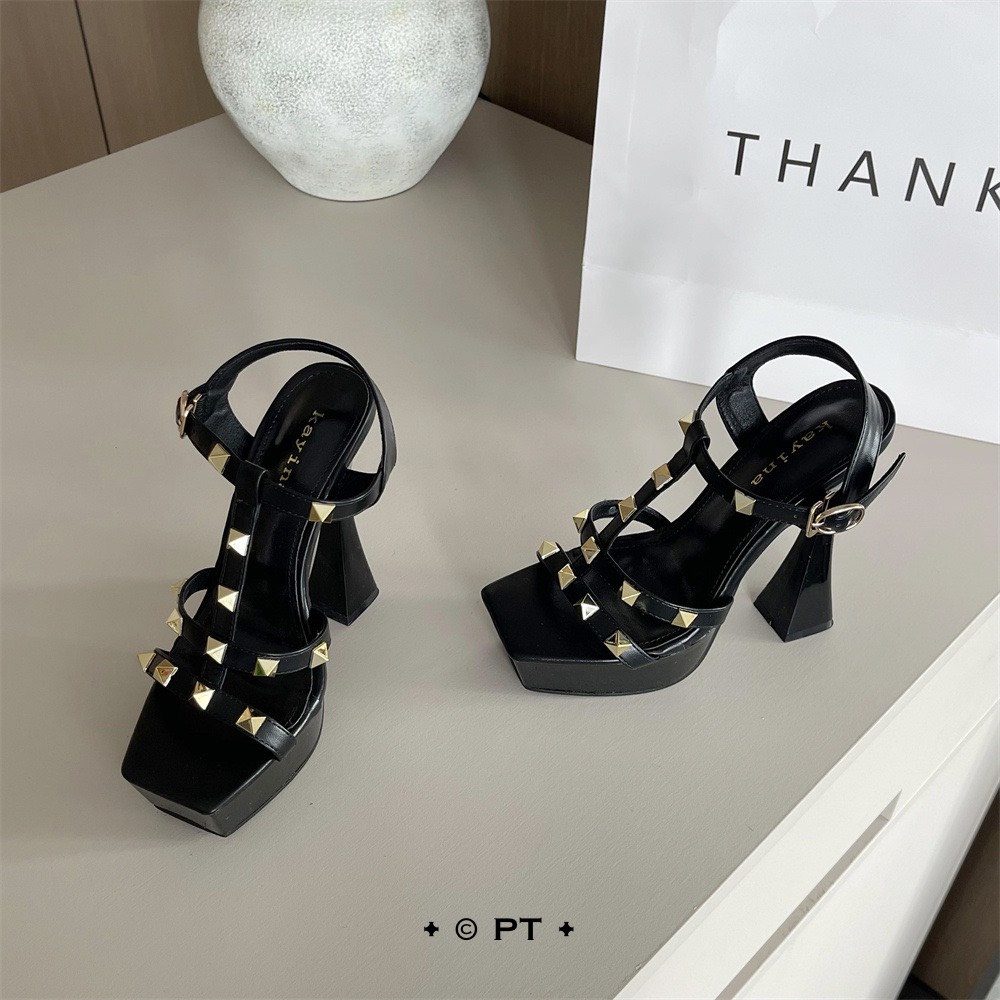 SANDAL ĐÚP MŨI VUÔNG GÓT 12cm ĐÍNH ĐINH TÁN GỢI CẢM