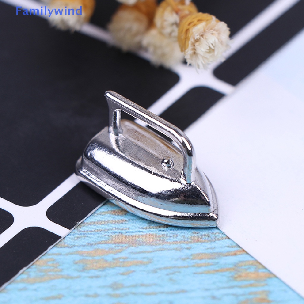 Mô Hình Đồ Nội Thất Nhà Búp Bê Bằng Hợp Kim Sắt Tỷ Lệ 1: 12   Dụng Cụ Làm Đẹp Chất Lượng Cao