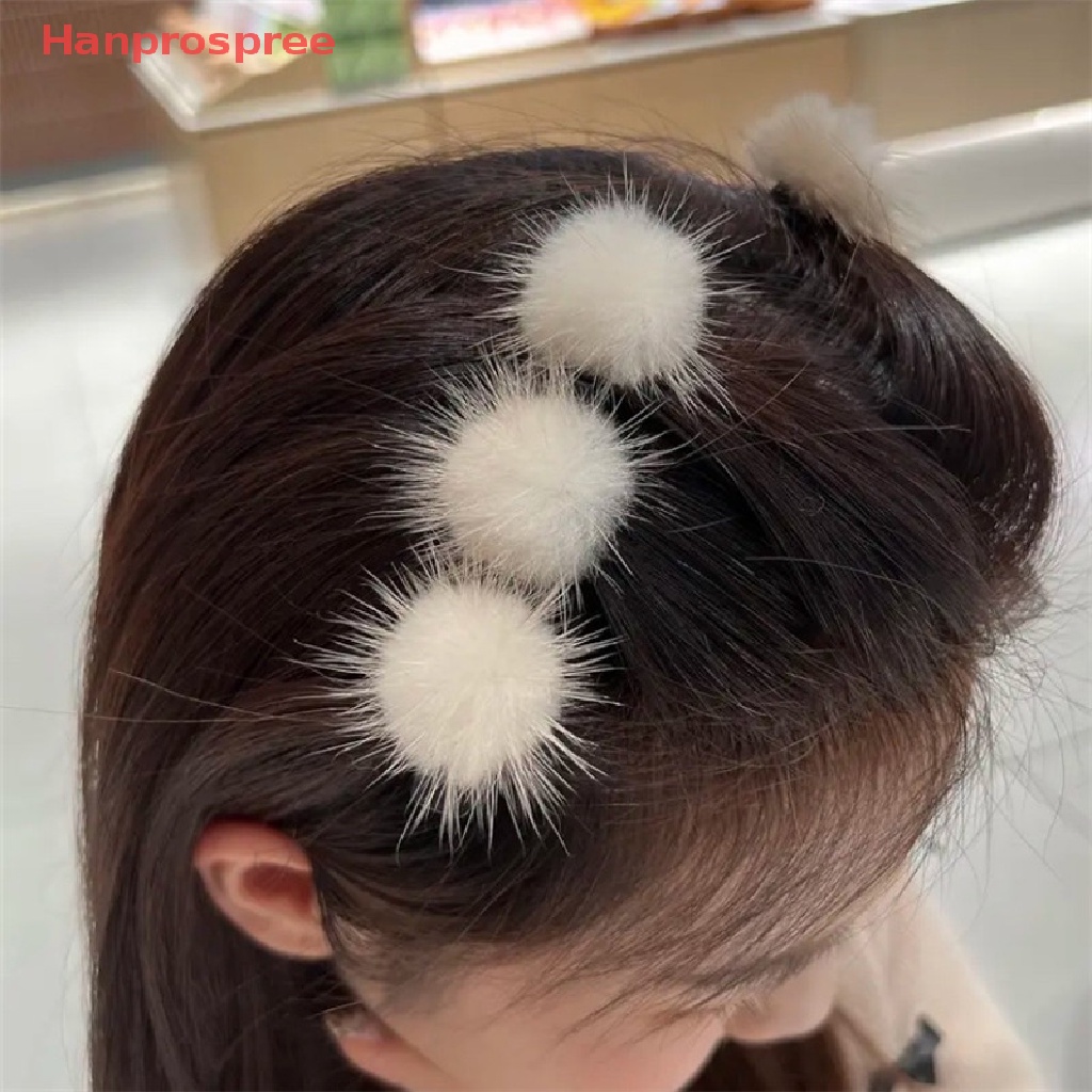 Hanprospree > Kẹp Tóc Mái Bằng Lông Mềm Mại Tạo Kiểu Tóc Bện Thời Trang Thu Đông Thanh Lịch Cho Nữ well