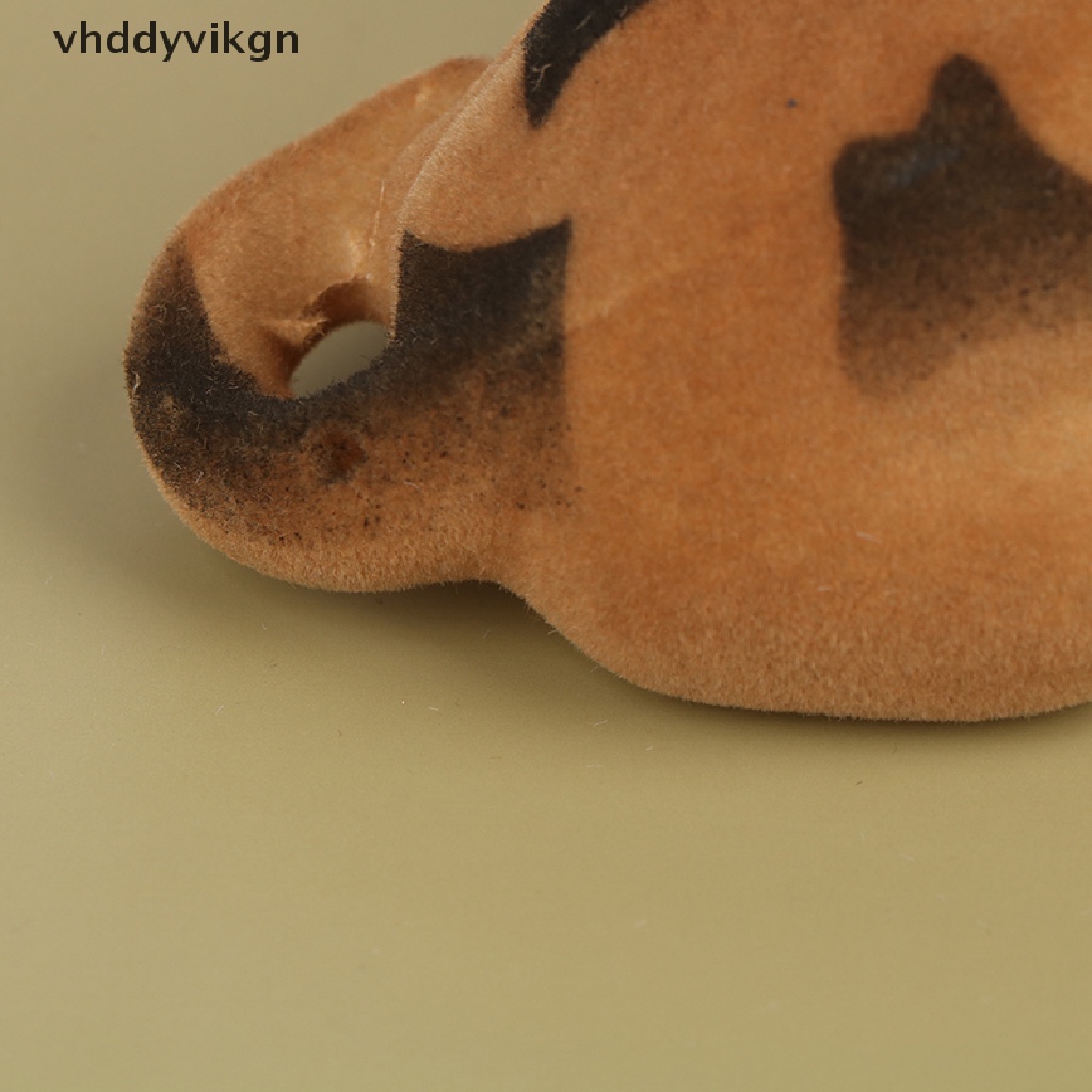 Đồ Chơi Chú Chó Lắc Đầu Trang Trí Bảng Điều Khiển Xe Hơi