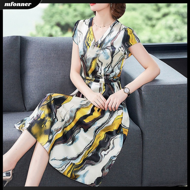 Đầm Tay Ngắn Cổ Chữ V Eo Cao Bằng Lụa Mát In Họa Tiết Thời Trang Dành Cho Nữ