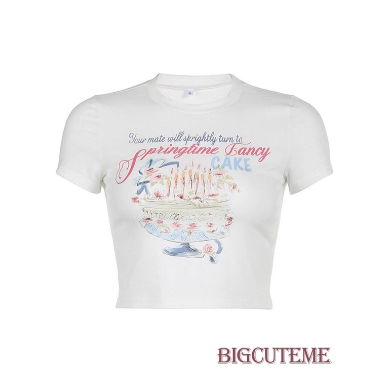 [] Áo Thun Crop Top Tay Ngắn Cổ Tròn In Hình Bánh Kem Và Chữ Cái Màu Trắng Cho Nữ