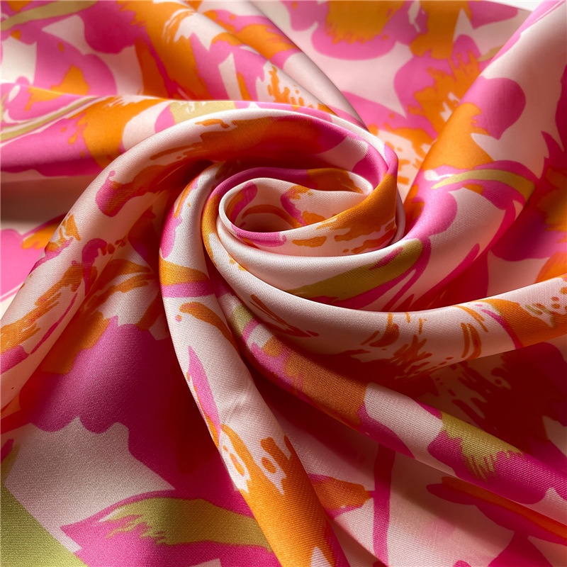 Khăn Choàng Cổ Hình Vuông Cỡ Nhỏ Bằng Lụa In Họa Tiết Hoa Màu Sắc Thời Trang Tinh Tế Cho Nữ