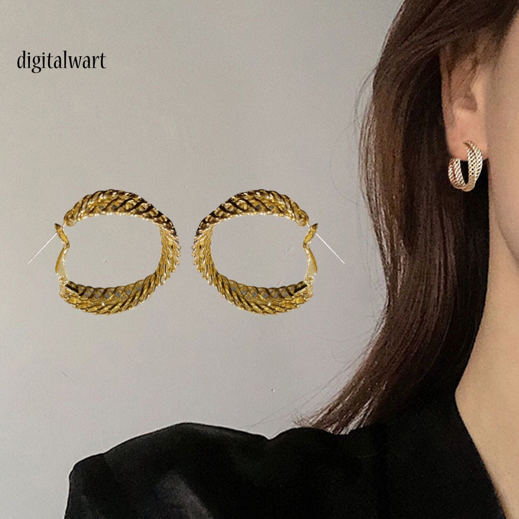 Kỹ Thuật Số| 1 Đôi Bông Tai Tròn Rỗng Cao Cấp Phong Cách Vintage Dành Cho Nữ