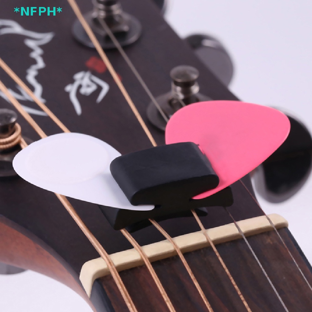 1 Miếng Gảy Đàn Ghi Ta Bằng Cao Su Màu Đen Mới