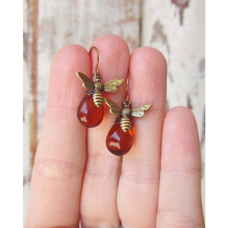 Bông Tai Hình Con Ong Nhỏ Màu Hổ Phách Phong Cách Retro