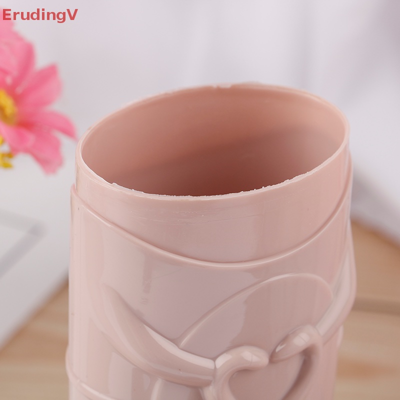 Giá Đỡ Bàn Chải Đánh Răng / Kem Đánh Răng Hình Thỏ Nhỏ Gọn Tiện Lợi Dành Cho Đi Du Lịch