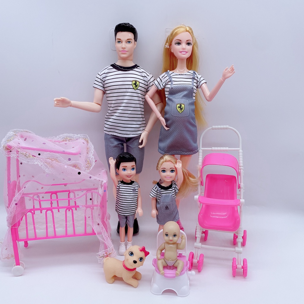 Set 6 Mô Hình Gia Đình Búp Bê Barbie Xinh Xắn