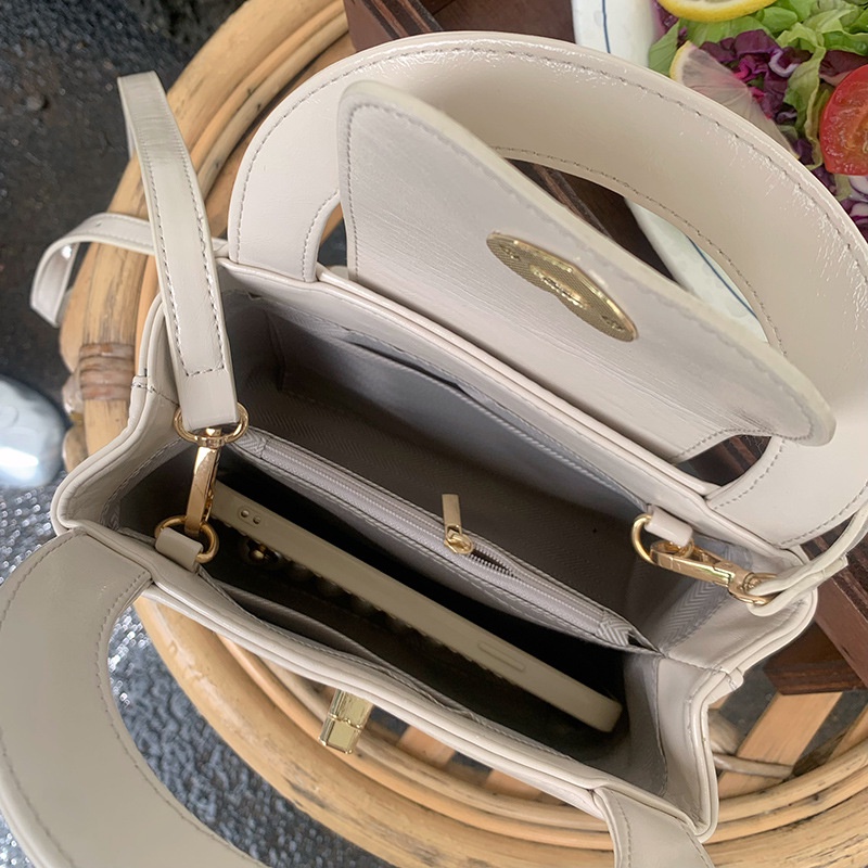 Túi Xách Đeo Vai Có Khóa Thời Trang Cho Nữ