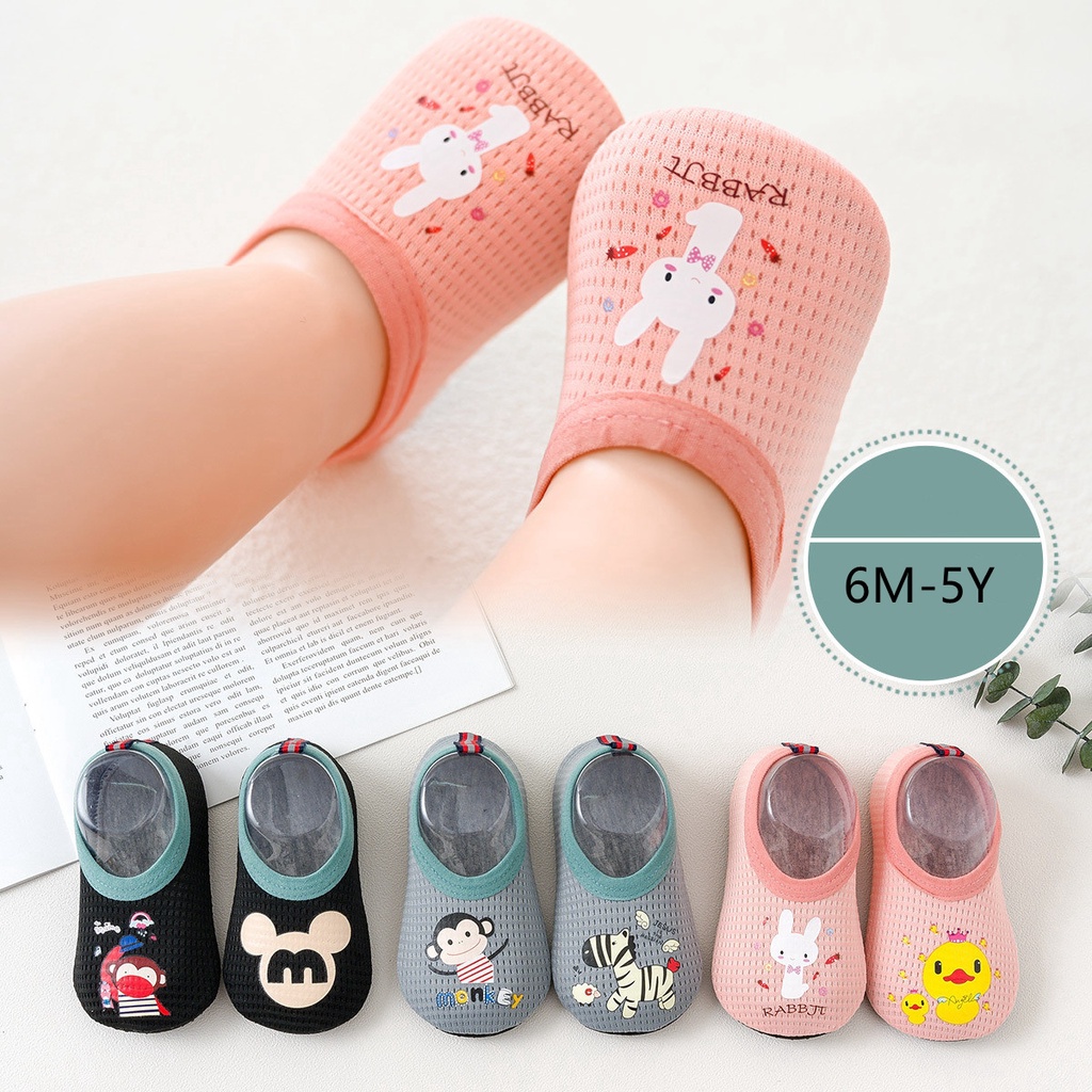 Giày Lưới Mềm Chống Trượt In Hình Hoạt Hình Dễ Thương Cho Bé 6 Tháng - 5 Tuổi