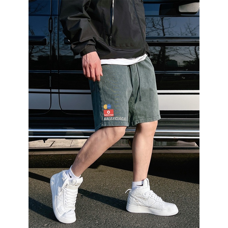 Quần Short In Họa Tiết Phong Cách retro