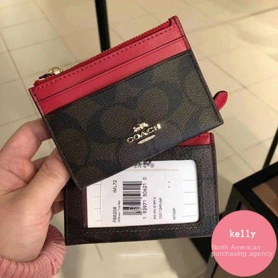 Coach Kẹp Giữ Thẻ Tên Các Thành Viên