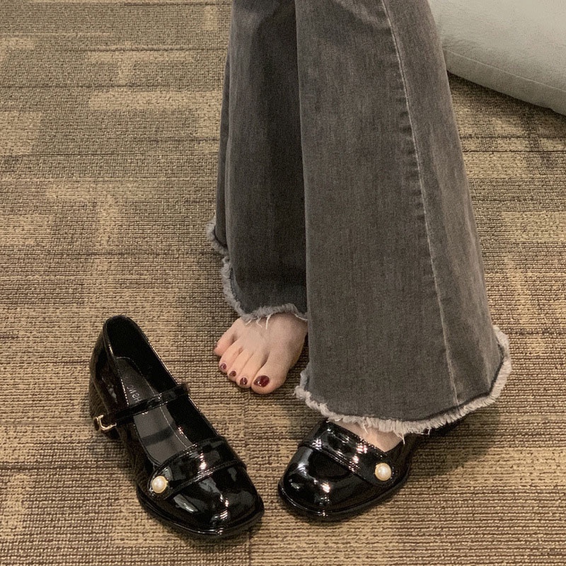 Yunguang Giày Da Đế Thô Chống Trượt Đính Ngọc Trai Phong Cách retro Dành Cho Nữ