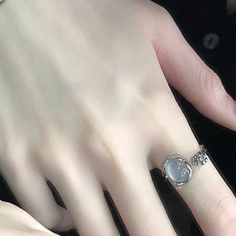 Nhẫn Hở Phong Cách Retro Đơn Giản Cá Tính