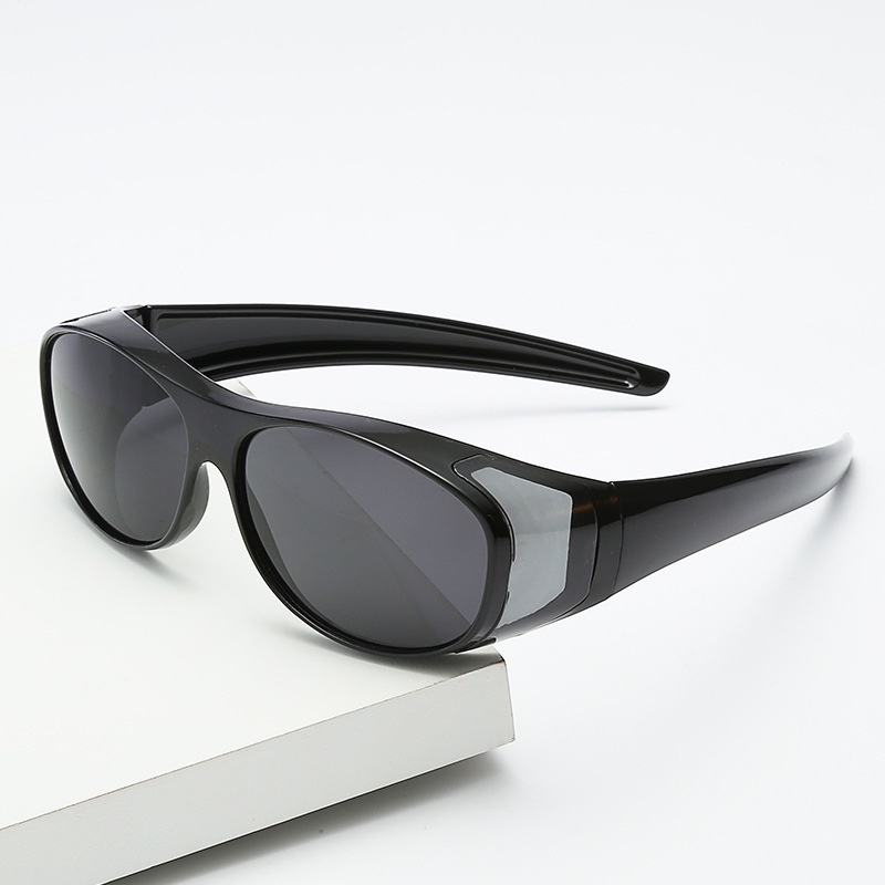 Kính Mát Cận Thị Tròng Màu Vàng Mới Cho Nam Khi Lái Xe Ban Đêm