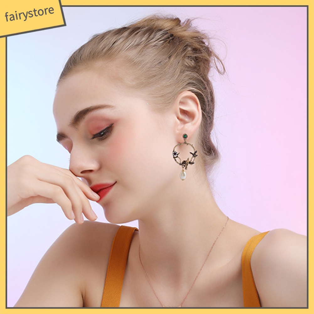 Bông Tai Hình Hoa / Chim Đính Ngọc Trai Giả Phong Cách Retro Dành Cho Nữ