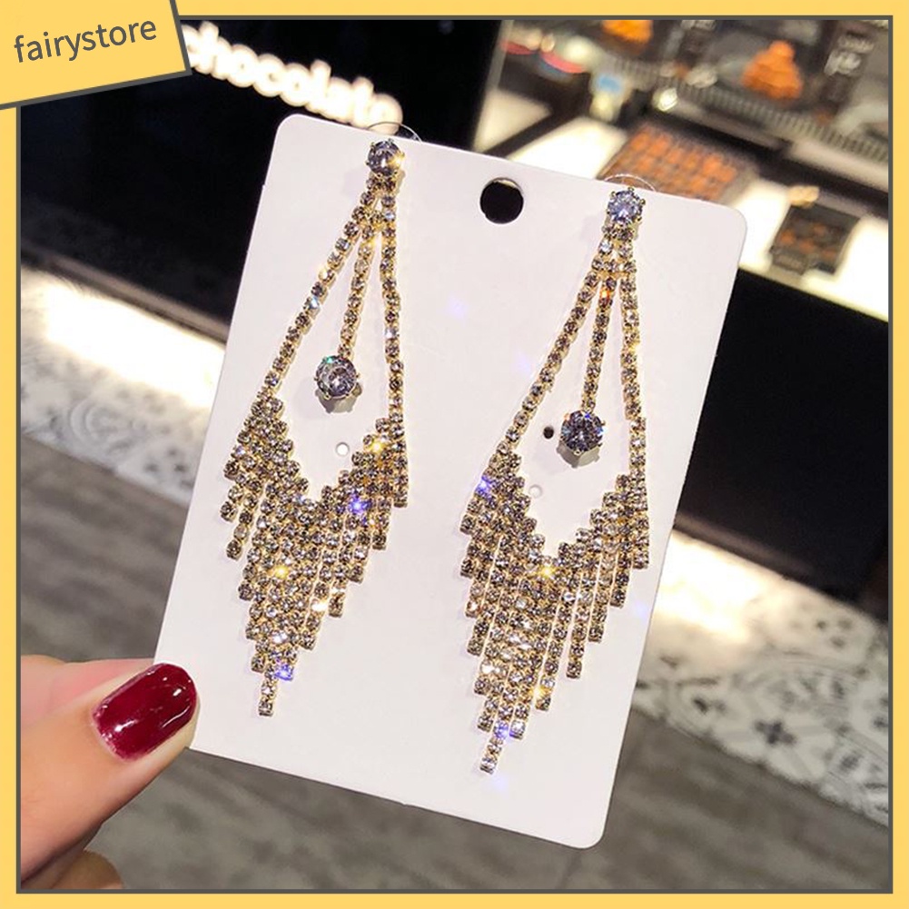 Bông Tai Dáng Dài Đính Đá Phối Tua Rua Sang Trọng Cho Nữ