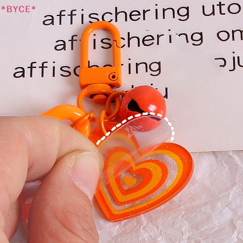 1 Móc Khóa Hình Trái Tim Nhiều Màu Sắc Bằng Acrylic Thời Trang Mới