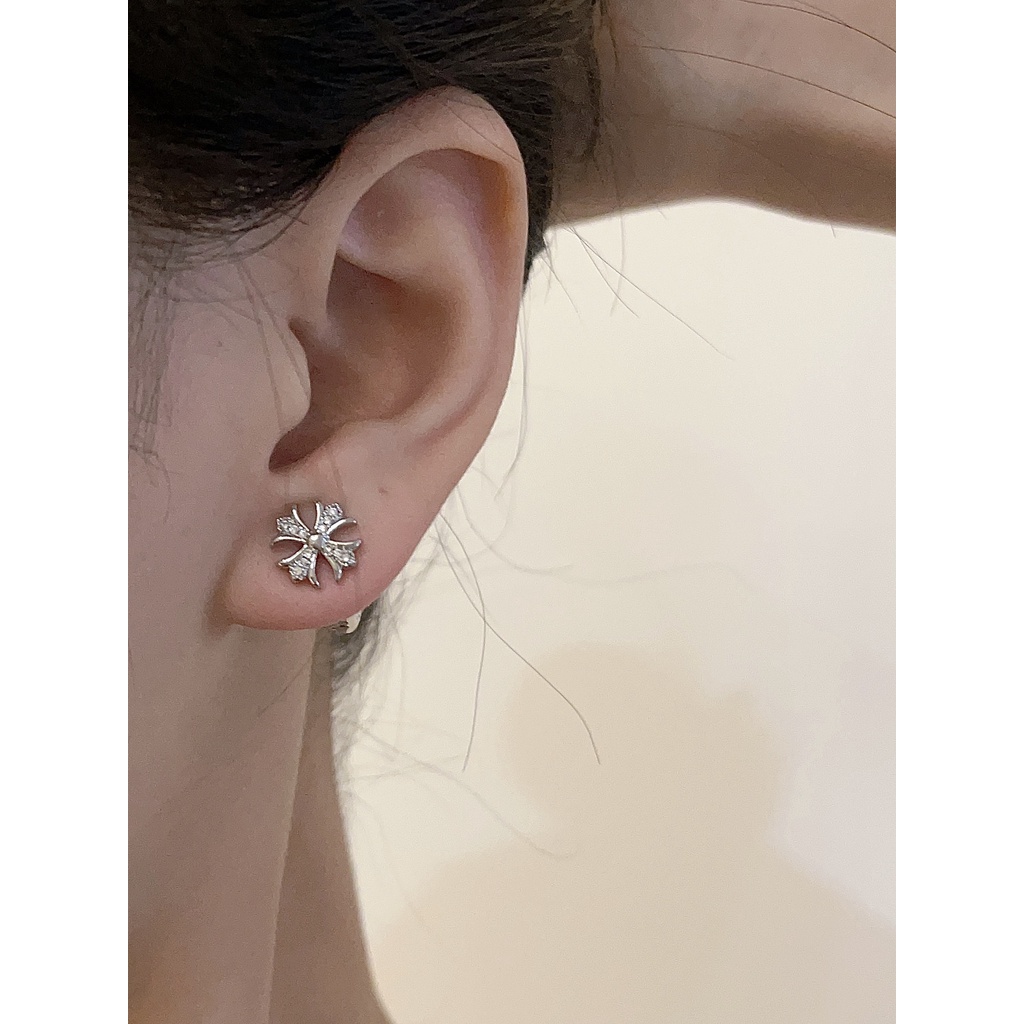 Bông Tai Hình Khối Lập Phương Thiết Kế Mới Đính Đá Zircon Phong Cách Âu Mỹ Cá Tính Dành Cho Nữ