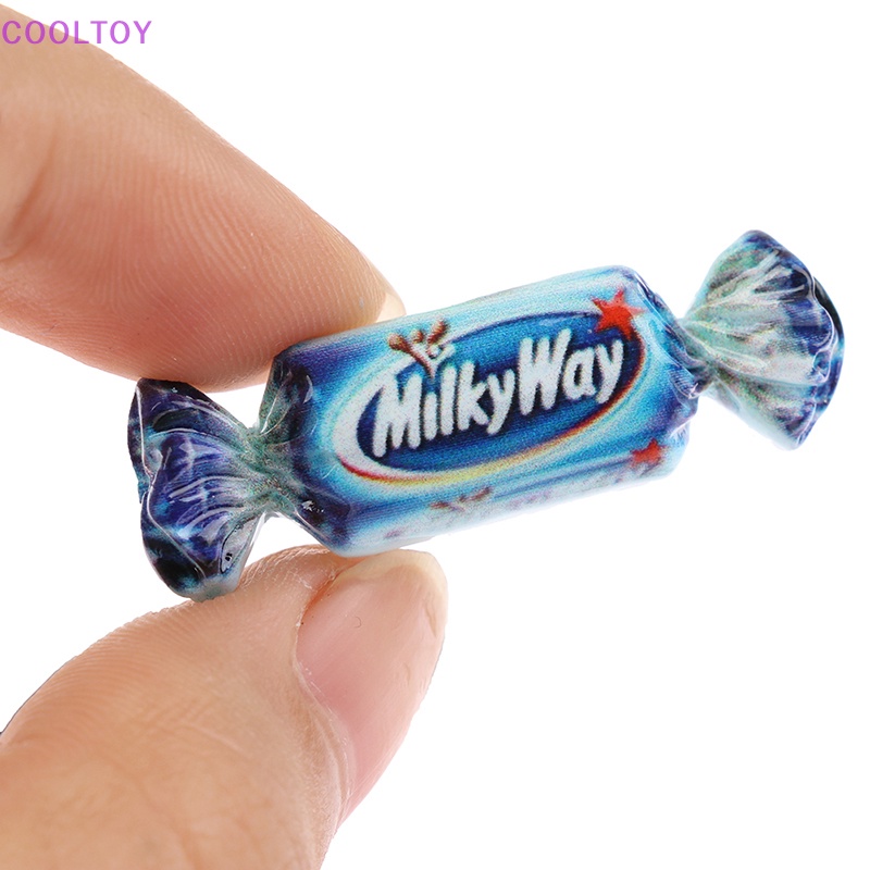 Set 8 Mô Hình Thức Ăn Mini Tỉ Lệ 1: 12 Dùng Để Trang Trí Nhà Búp Bê