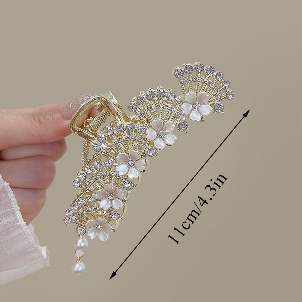 1 Kẹp Tóc Kim Loại Hình Cá Mập Đính Đá Phong Cách Vintage