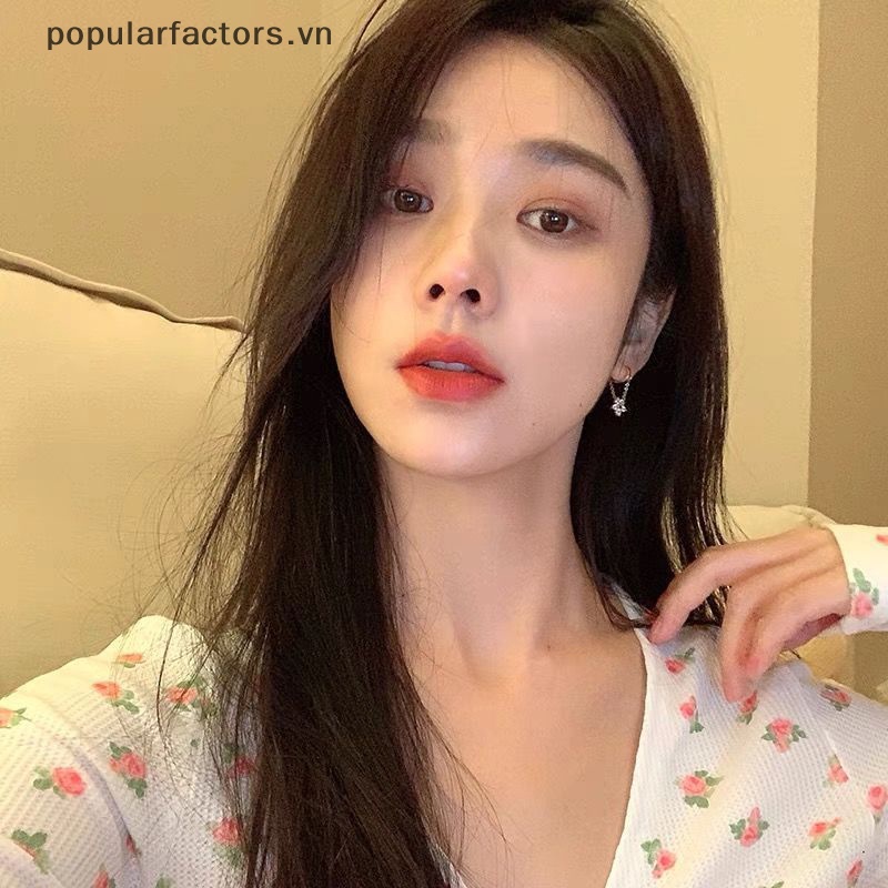 Khuyên Tai Dạng Vòng Hoa Đính Đá Kim Loại Thanh Lịch Thời Trang Hàn Quốc Cho Nữ