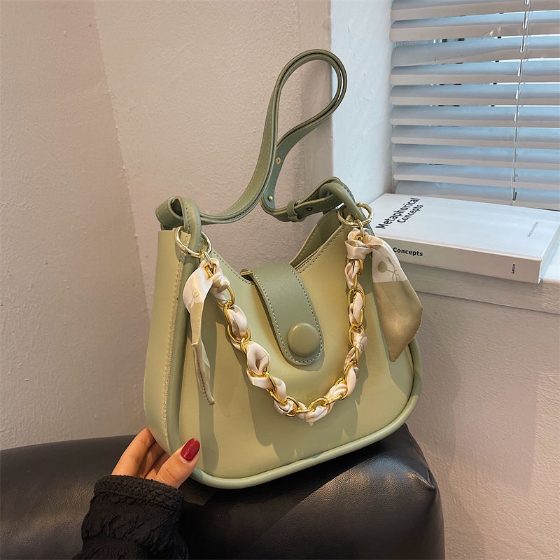 Túi Đeo Chéo Một Bên Vai Có Dây Xích Cổ Điển Thời Trang Phổ Biến Dành Cho Bạn Nữ Bán Chạy