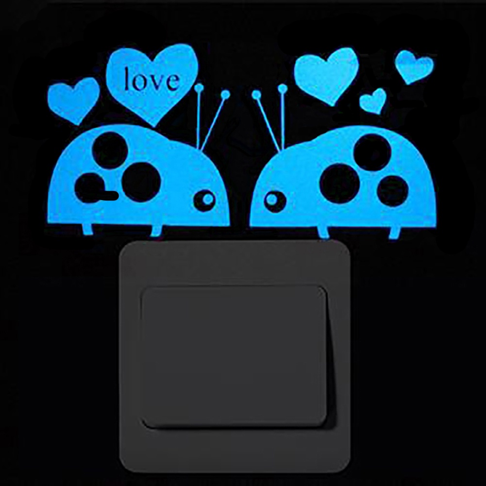 Miếng Dán Tường Trang Trí Hình Động Vật Hoạt Hình Phát Sáng Trong Đêm Tháo Được