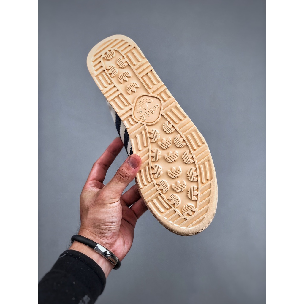 Giày Thể Thao adidas gy7436 36-45 Thiết Kế Thoải Mái Thời Trang