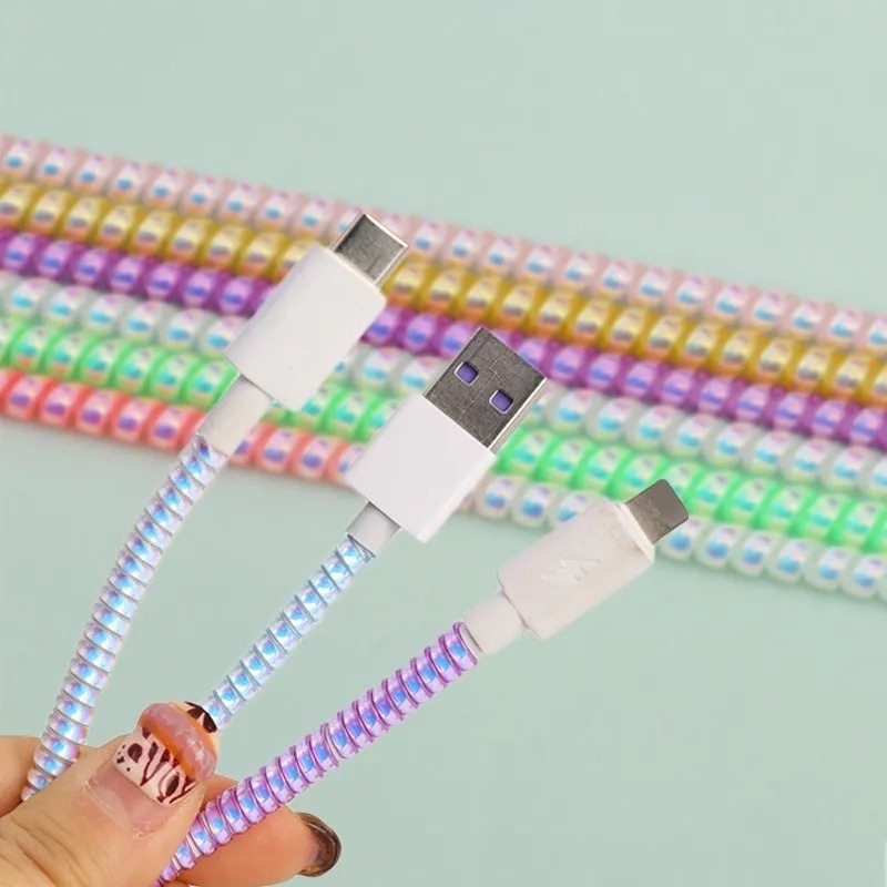 Chất lượng cao 1,6m / 1,4m an toàn cầu vồng đầy màu sắc cáp dữ liệu bảo vệ tay áo mới lạ đơn giản laser xoắn ốc dây sạc usb winder