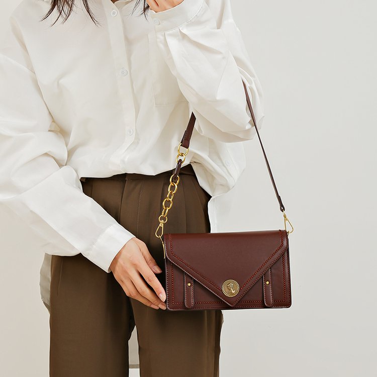 Túi Đeo Chéo Hình Vuông Nhỏ Có Khóa Thời Trang Cho Nữ