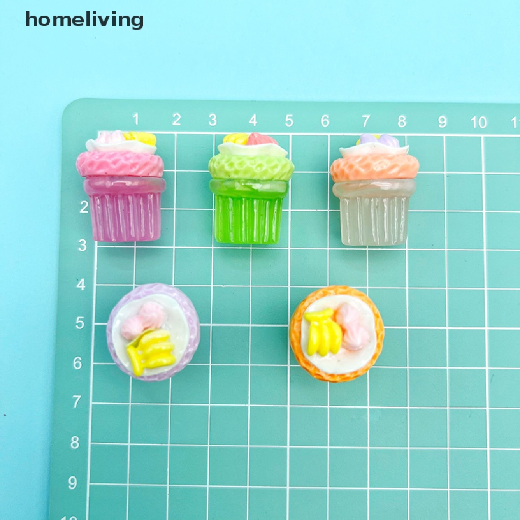 Bộ 2 Mô Hình Đồ Chơi Trang Trí Bánh Kem Hình Trái Chuối Mini Phát Sáng Độc Đáo