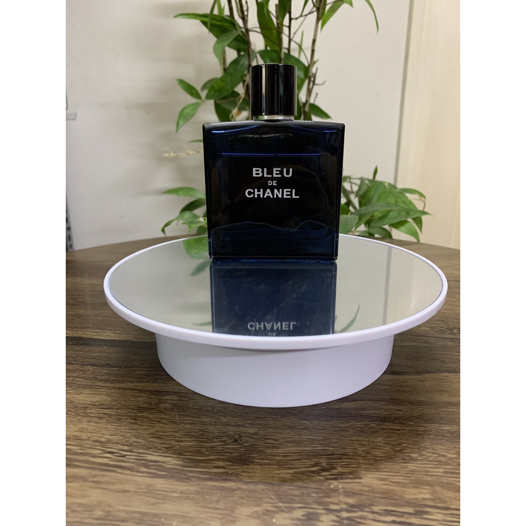 Bàn xoay đế xoay 360 độ dùng pin hoặc USB dùng trưng bày, quay clip sản phẩm