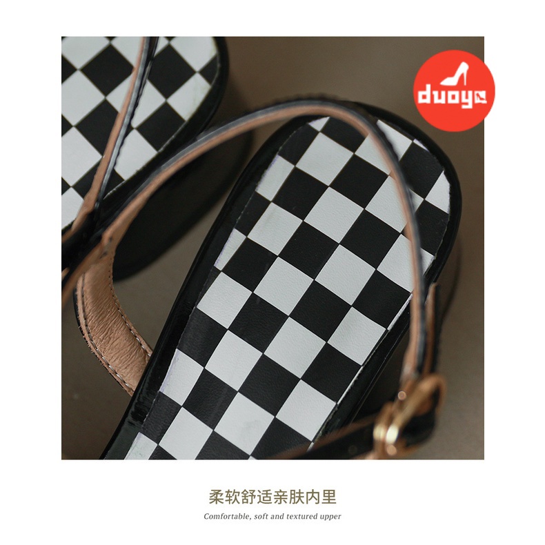 Giày Xăng Đan Đế Dày Đính Đá Pha Lê Hình Vuông Hở Ngón Chống Mòn Thời Trang Mùa Hè Mới Cho Nữ