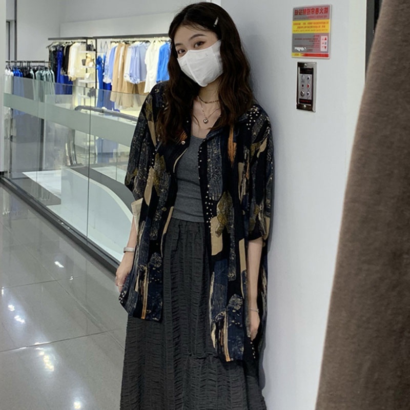 Áo Sơ Mi Chống Nắng Dáng Rộng In Họa Tiết Phong Cách Hong Kong Cổ Điển Thời Trang Mùa Hè Hàng Mới Dành Cho Bạn Nữ