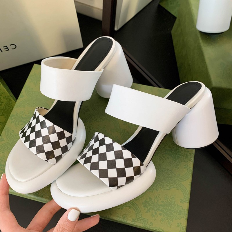 Duoya Tóc Thẳng ~ [Hàng Có Sẵn] Dép Da Mềm Gót Dày Hở Ngón Phong Cách La Mã Hợp Thời Trang Cho Nữ Miễn Phí Vận Chuyển