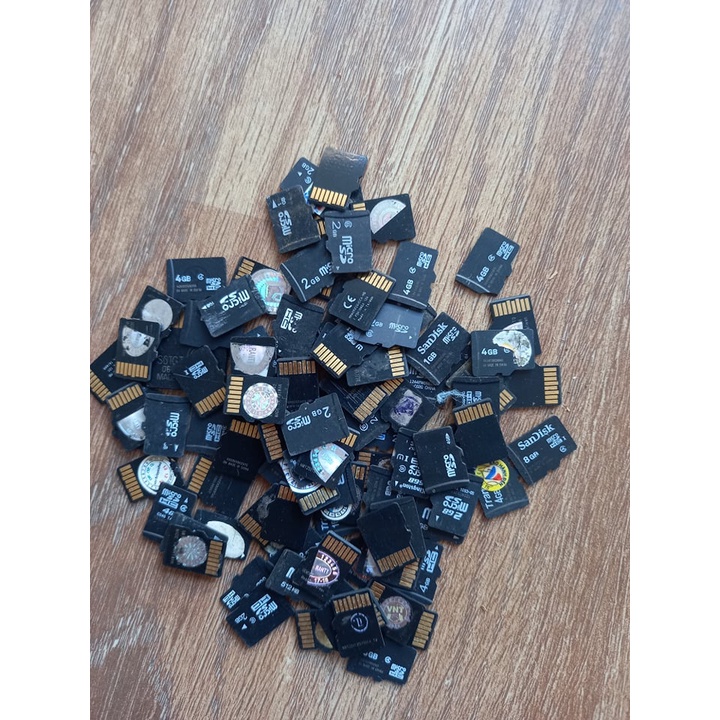 Thẻ nhớ 1gb,2gb,4gb,8gb,16gb 32gb tháo máy đã qua sử dụng