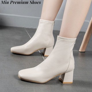 Giày boot cao gót mũi vuông phong cách trẻ trung cá tính dành cho nữ