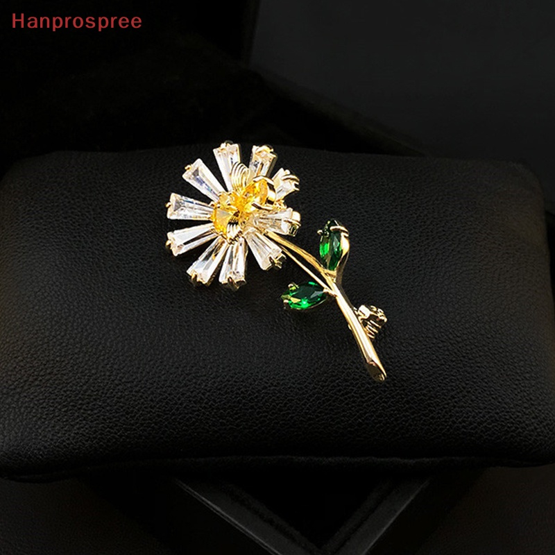 Ghim Cài Áo Hình Hoa Hướng Dương Đính Đá Zircon Màu Hồng Xinh Xắn