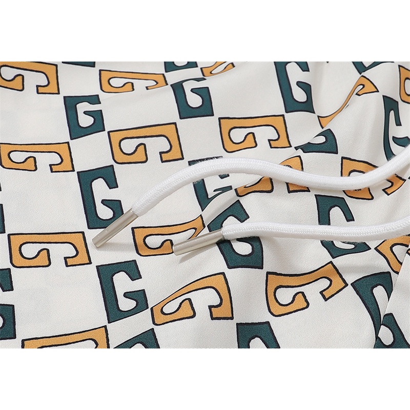 Bán Chạy Nhất Quần Short Dáng Rộng Lưng Thun In Chữ G &amp; U Plus Size Cho Nam Và Nữ