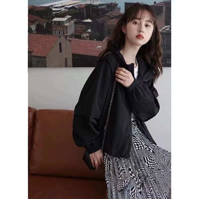 Áo Khoác Mỏng Có Mũ Trùm Đầu Thoáng Khí Phong Cách Mới Mùa Hè Cho Nữ